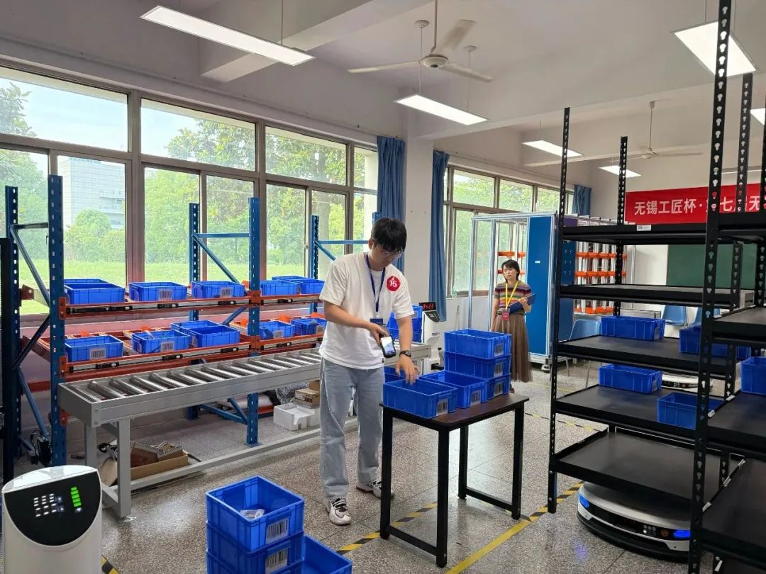 v8哈希游戏物流员工勇夺第七届无锡技能精英大赛物流服务师赛项桂冠